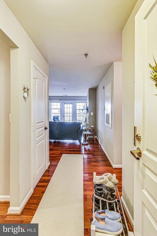 Savoy Park unit 416, Falls Church, VA 22041 - photo 3