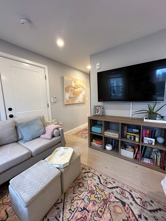 24 Ferrin St unit 2, Boston, MA 02129 - photo 7