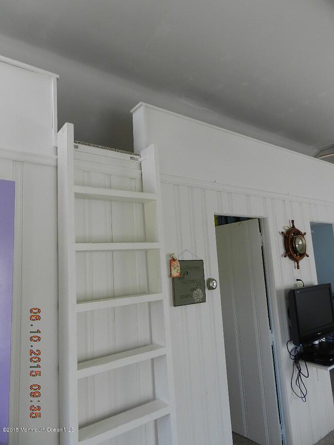25 8th Ln unit 203, Seaside Park, NJ 08752 - photo 7