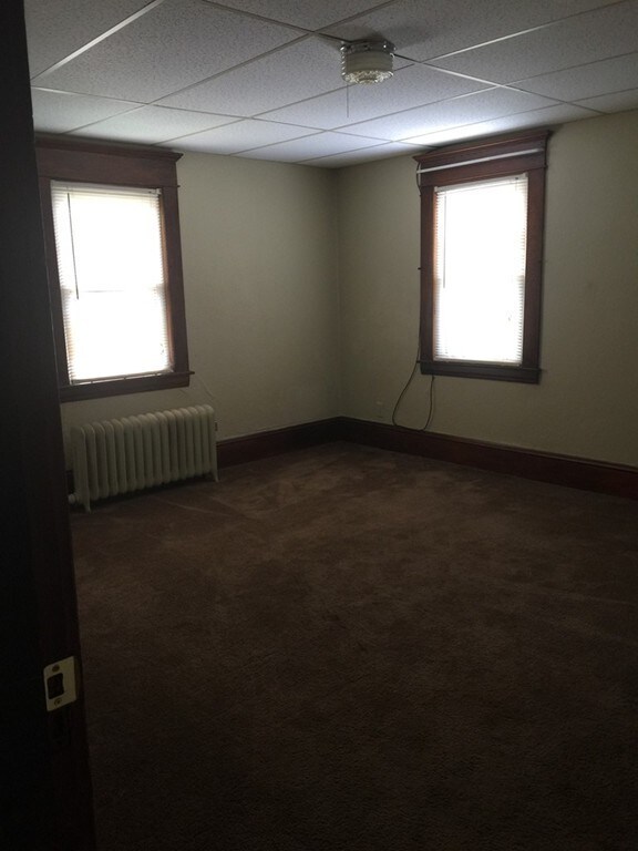 118 Meadow St unit 2, Chicopee, MA 01013 - photo 7