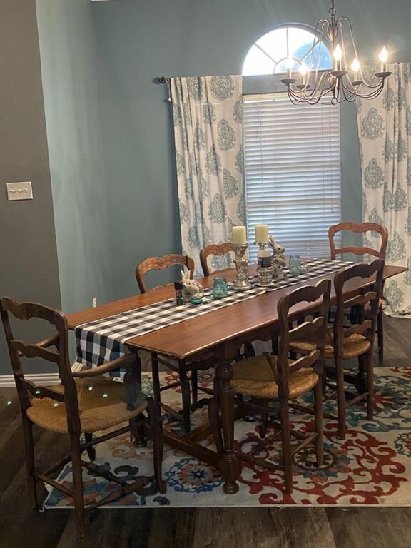 1107 Brook Ln, Cleburne, TX 76033 - photo 3