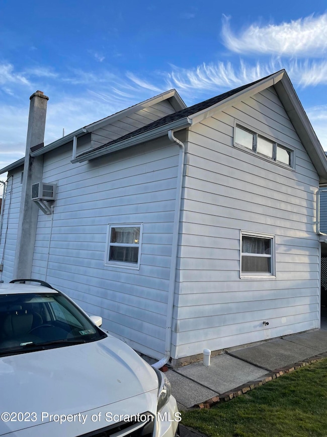 967 Carmalt St, Scranton, PA 18519 - photo 7