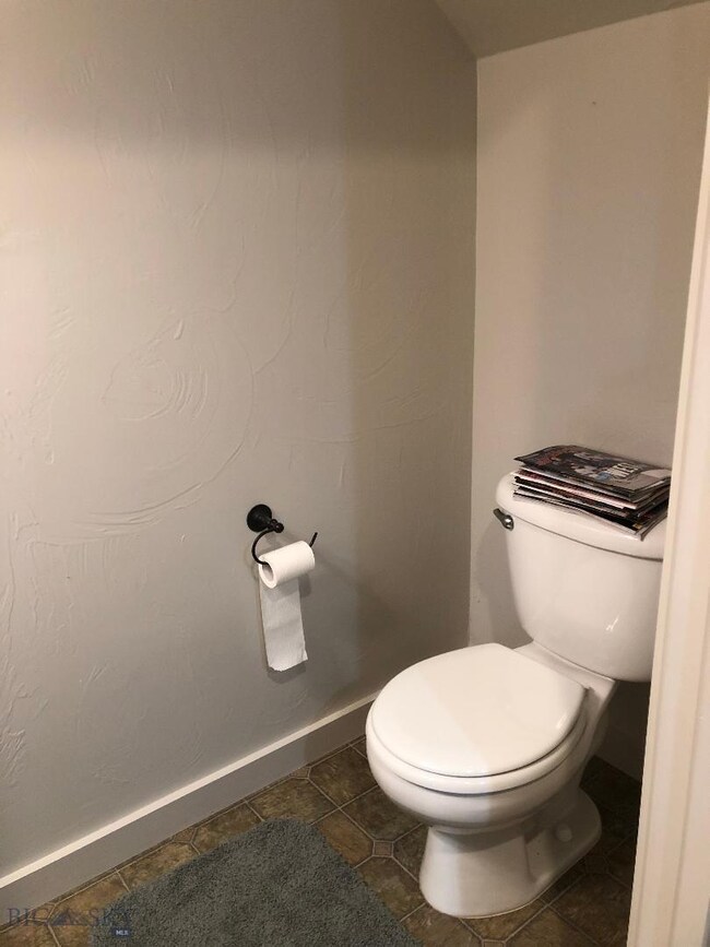 1/2 Bath