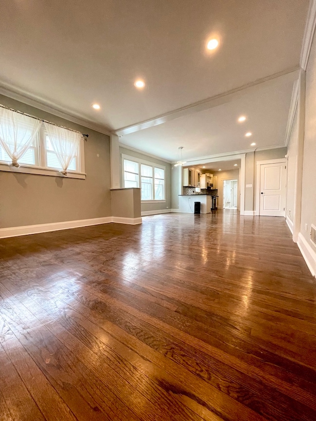 116 S Saint James St, Waukegan, IL 60085 - photo 4