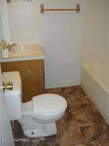 112 Marlene Dr, Jacksonville, NC 28546 - photo 2