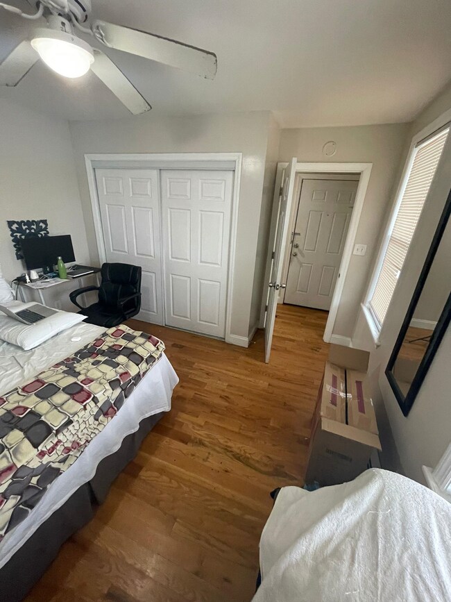 675 Summit Ave unit 1, Jersey City, NJ 07306 - photo 3