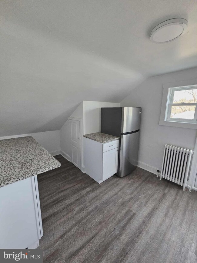 501 W Callowhill St unit 7, Perkasie, PA 18944 - photo 5