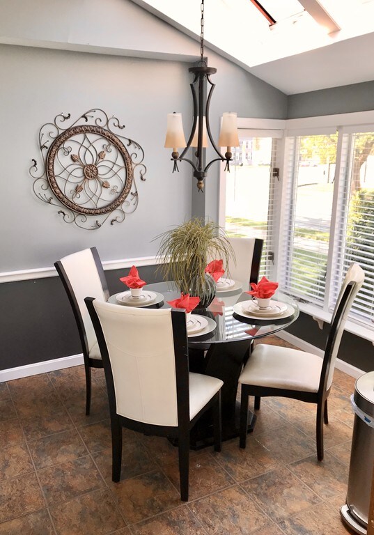 24 Cooper St, West Springfield, MA 01089 - photo 6