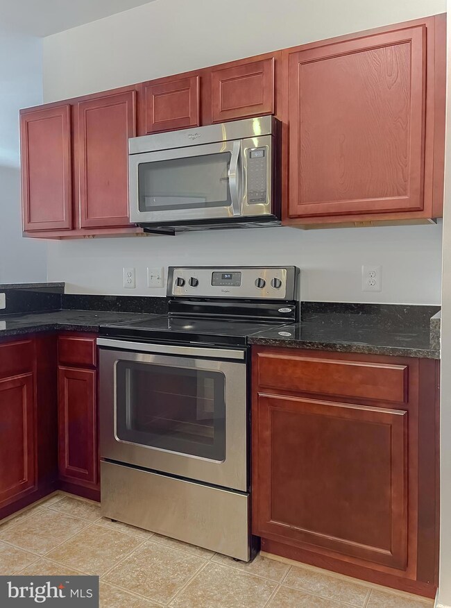 23530 F D R Blvd unit 403, California, MD 20619 - photo 6