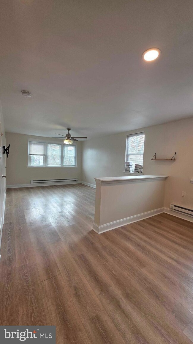 7330 Montour St unit 2, Philadelphia, PA 19111 - photo 4