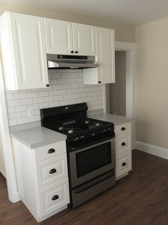 231-233 Beech St unit 231, Belmont, MA 02478 - photo 6