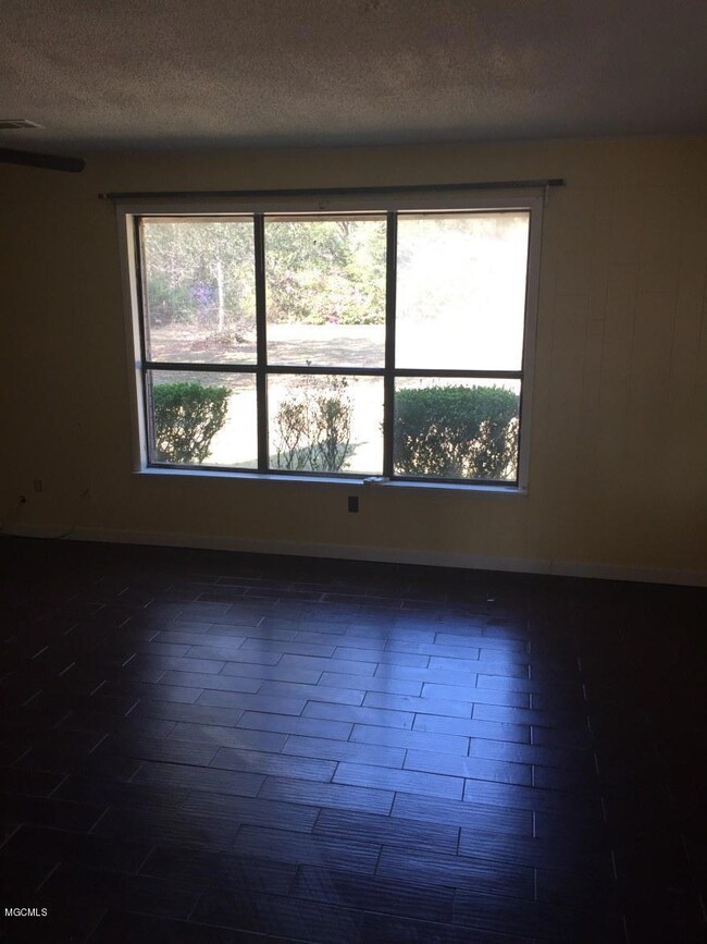 184 Rob Hunter Rd, Lucedale, MS 39452 - photo 4