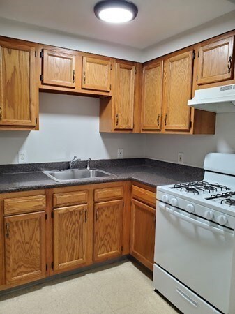 11 John St unit 12-A, Attleboro, MA 02703 - photo 4