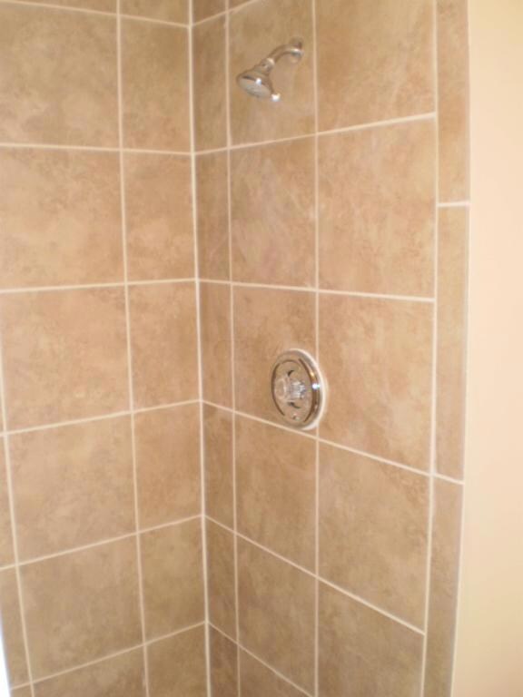 7 Master Shower