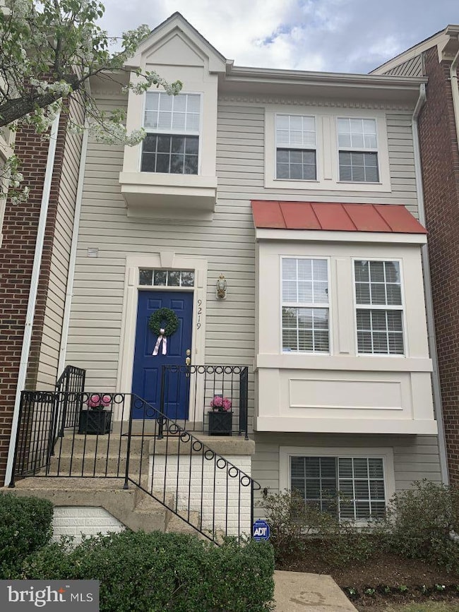 9219 Mccarty Rd, Lorton, VA 22079 - photo 2