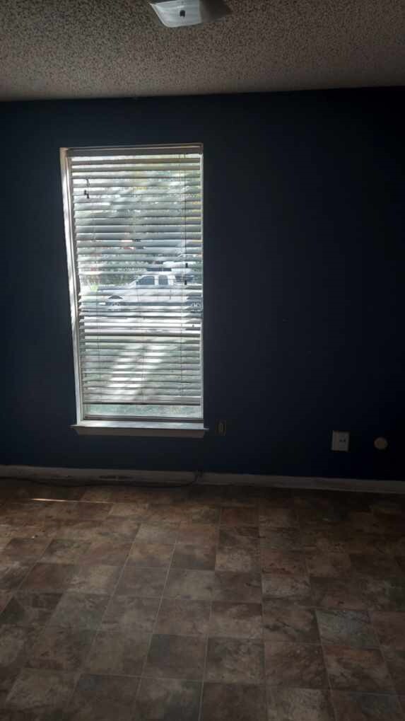 2514 Woodtown Dr, Houston, TX 77038 - photo 6