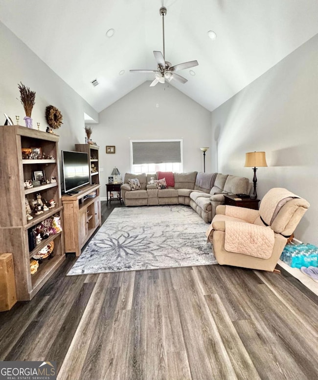 211 E Brazell St, Reidsville, GA 30453 - photo 4