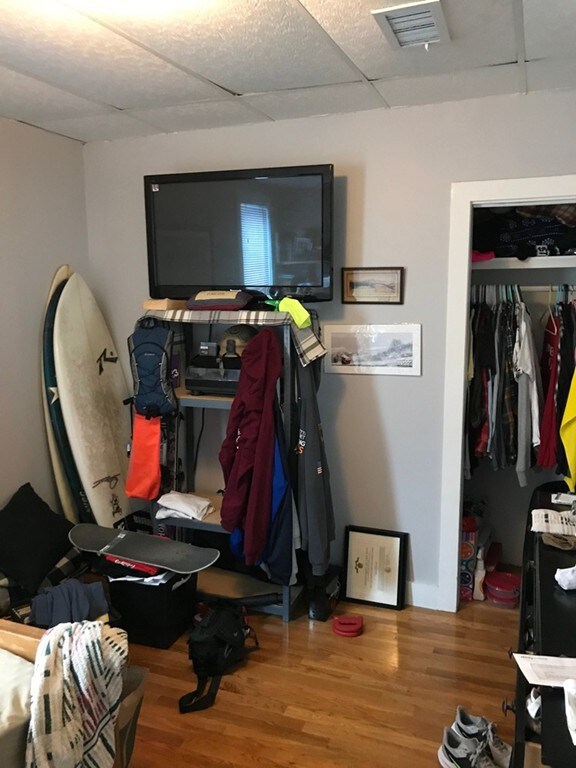 172 L St unit 3, Boston, MA 02127 - photo 3