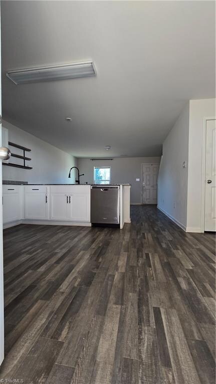 109 Lynne Ave, King, NC 27021 - photo 5