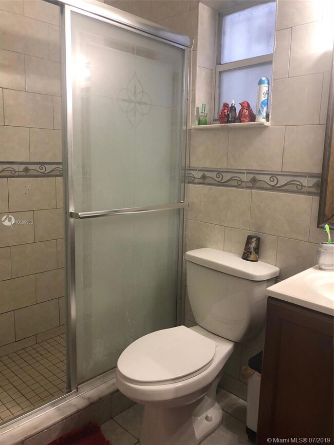 6552 W 2nd Ct unit 11, Hialeah, FL 33012 - photo 5