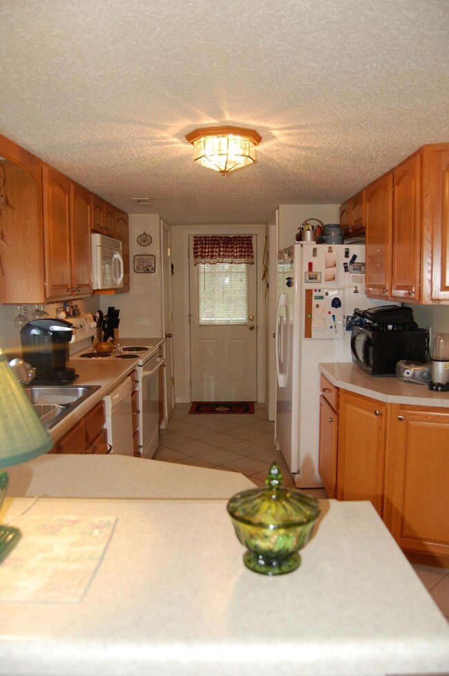 Lusk - Kitchen Exterior Door