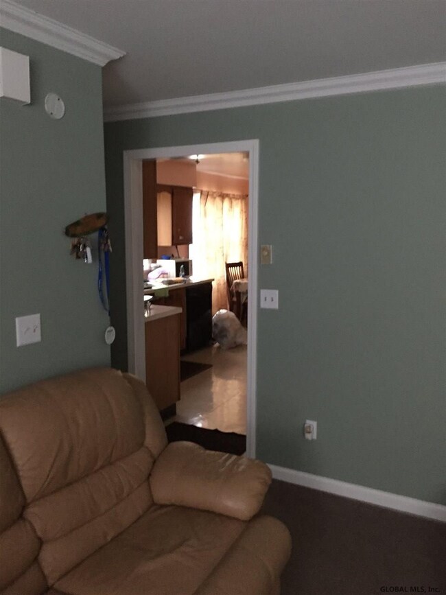 68 Hoffman Ave, Albany, NY 12209 - photo 3