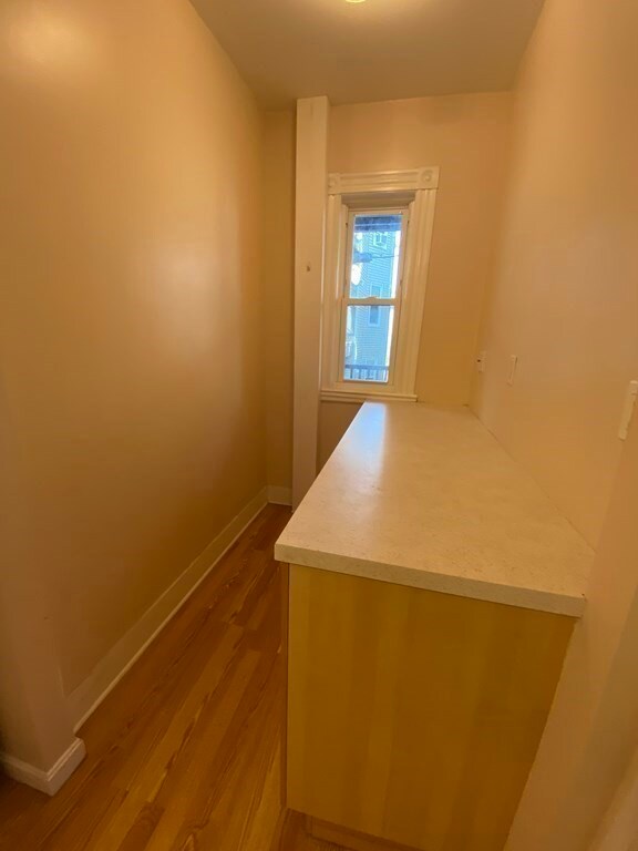 32 Raven St unit 1, Dorchester, MA 02125 - photo 6