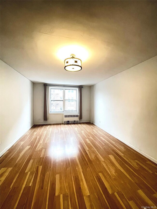 136-04 Cherry Ave unit 3I, Flushing, NY 11355 - photo 4