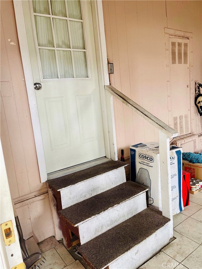 14144 Riviera Ct, Victorville, CA 92395 - photo 6