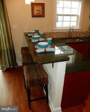 504 Peacock Dr, Hyattsville, MD 20785 - photo 7