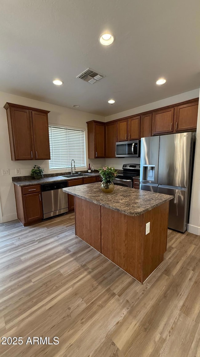 1940 N 77th Glen, Phoenix, AZ 85035 - photo 2