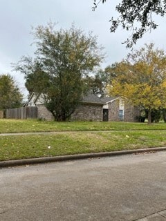 5314 Council Grove Ln, Houston, TX 77088 - photo 2