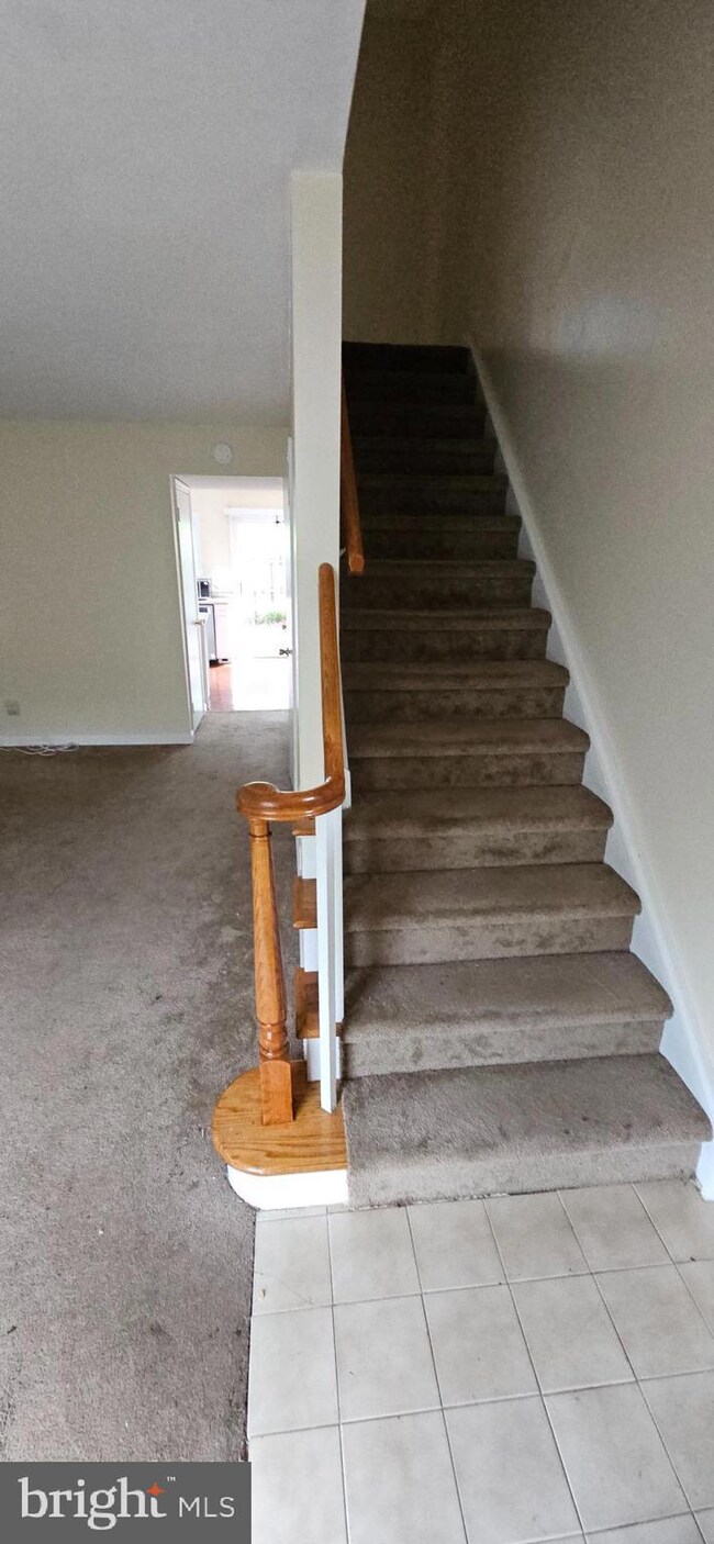 102 Ardwick Terrace unit 2B, Lansdale, PA 19446 - photo 5