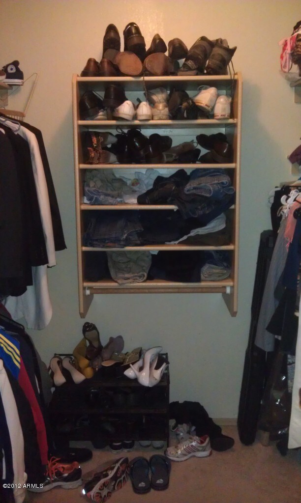 MASTER CLOSET