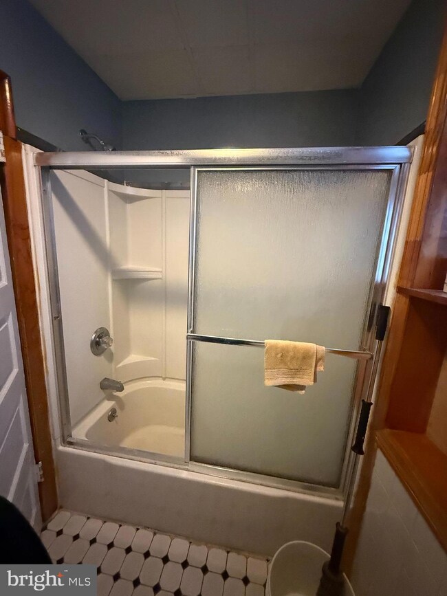 4710 Baltimore Ave unit 2, Philadelphia, PA 19143 - photo 7