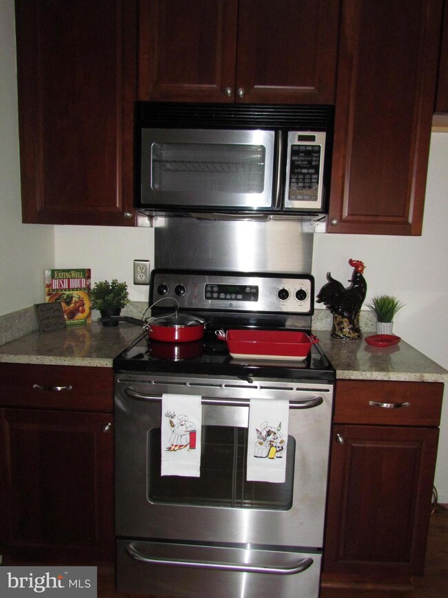 44106 Louisdale Rd, California, MD 20619 - photo 5