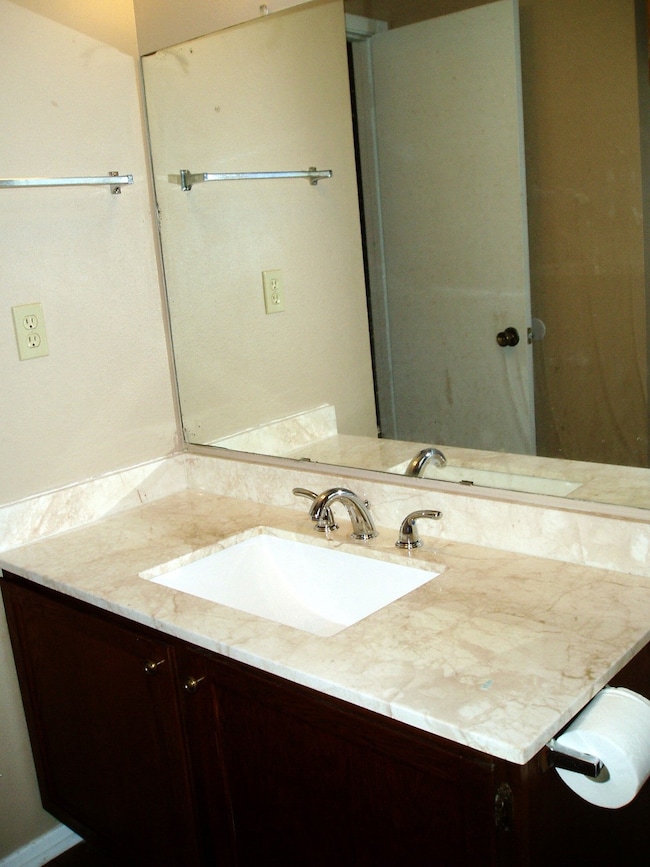 Full bath Vanity
