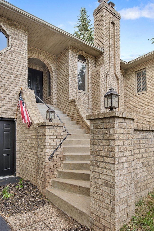 14510 Minnehaha Place, Wayzata, MN 55391 - photo 6