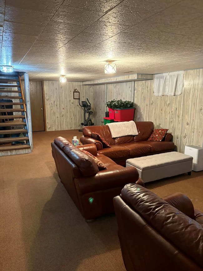 1947 Richwood Dr, Mansfield, OH 44904 - photo 5