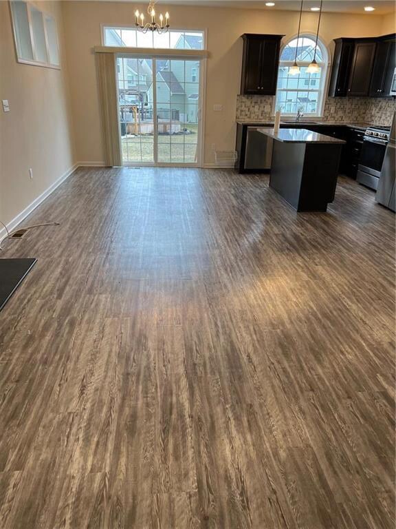 3215 W Huntington Ln, Stockertown, PA 18040 - photo 3