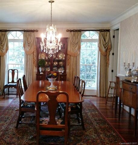 14 x 16 Dining Room