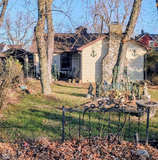 2825 S Delaware St, Indianapolis, IN 46225 - photo 2