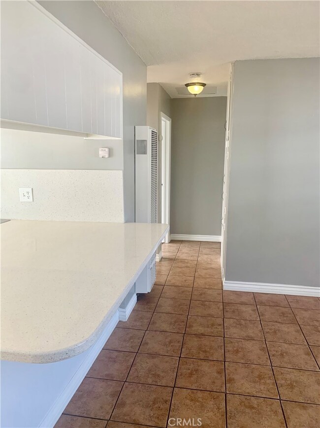 640 N 3rd Ave unit C, Upland, CA 91786 - photo 6