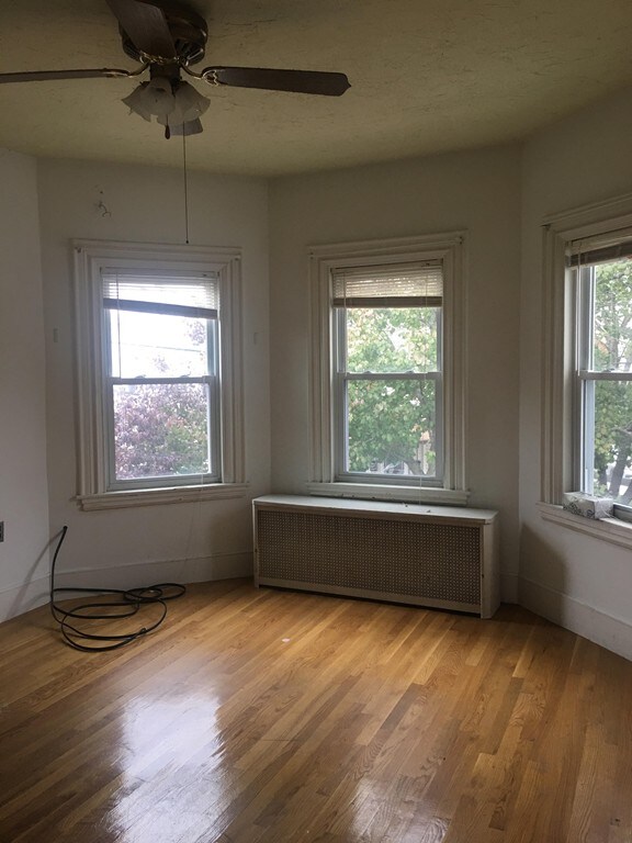 24 Adrian St unit 2, Somerville, MA 02143 - photo 2