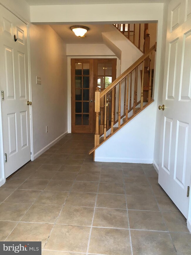 16 Golf View Ct, Pine Hill, NJ 08021 - photo 2