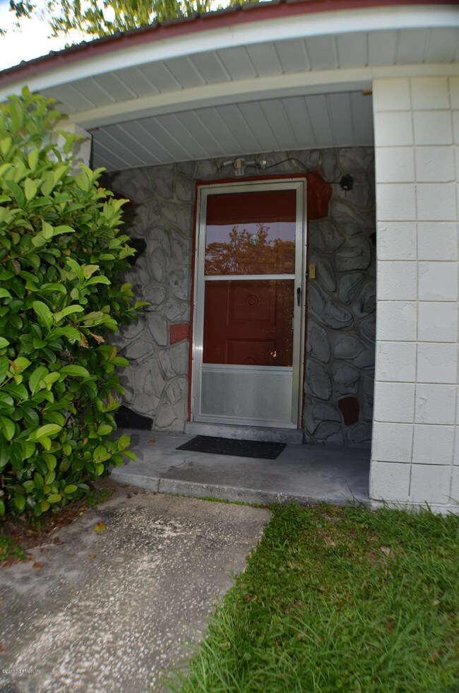 6461 Sage Dr, Jacksonville, FL 32210 - photo 7