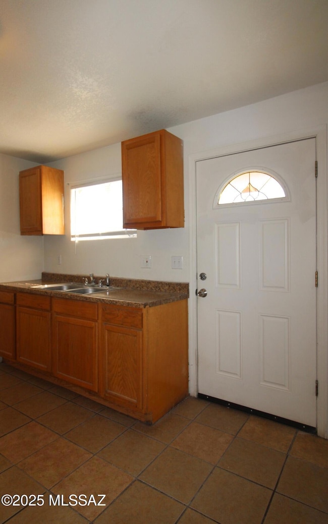 3365 N Stone Ave unit B, Tucson, AZ 85705 - photo 5