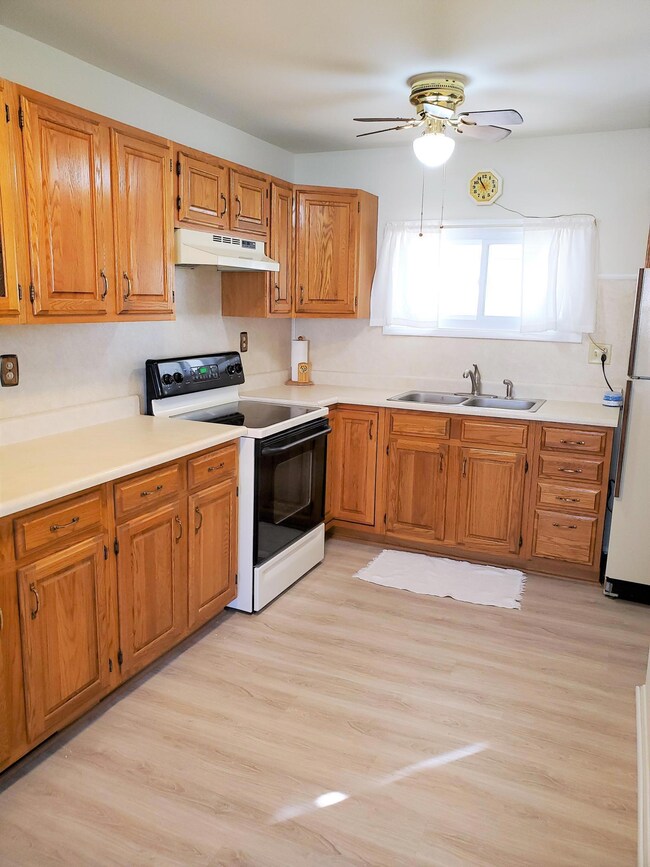 4165 Virginia Cir E, Columbus, OH 43213 - photo 5