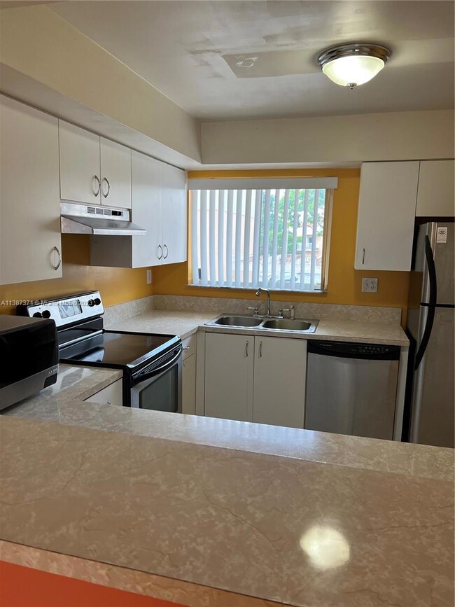 14905 SW 80th St unit 210, Miami, FL 33193 - photo 5