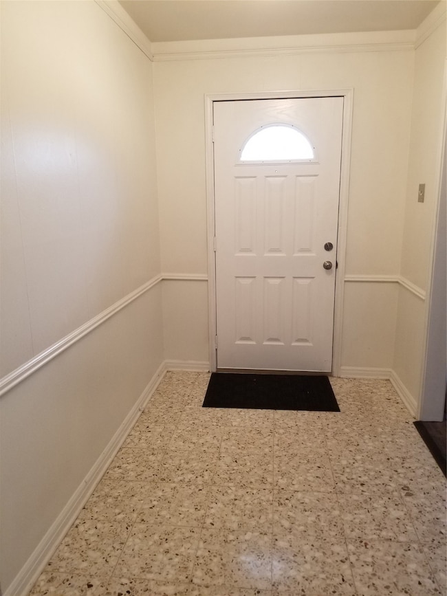 1042 Creekmont Dr, Houston, TX 77091 - photo 6